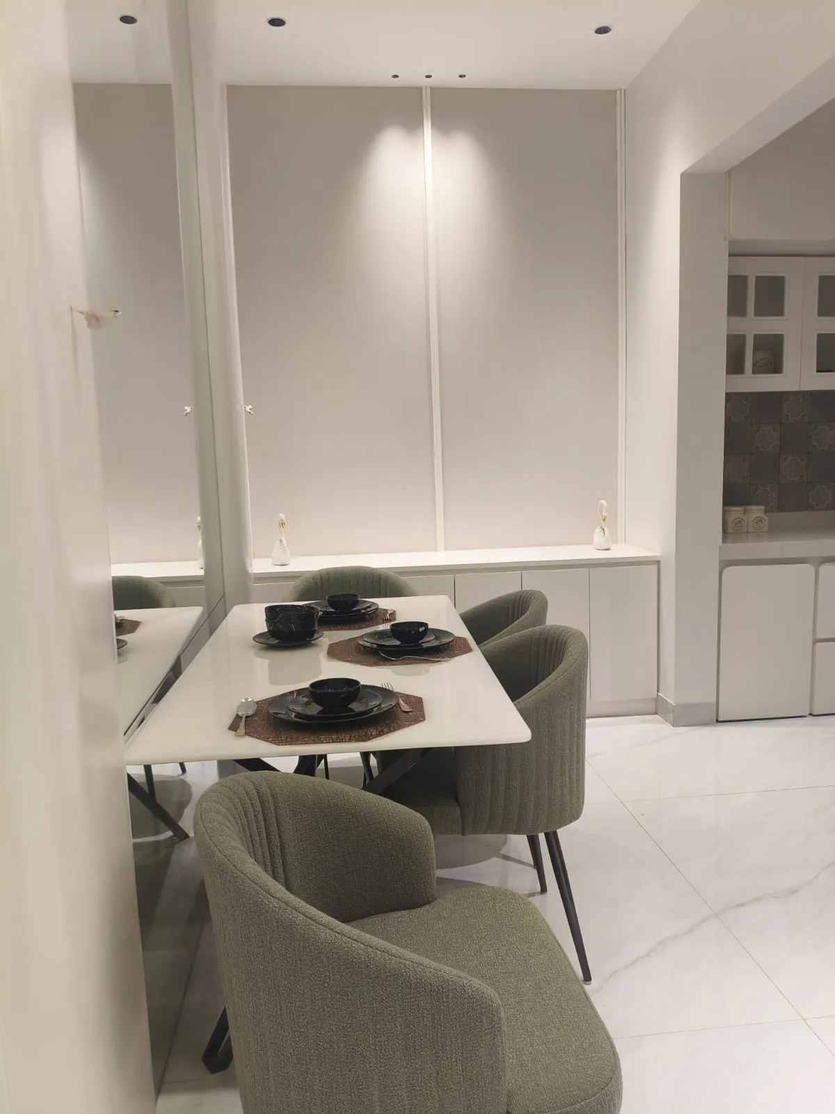 thanekar flat room 2